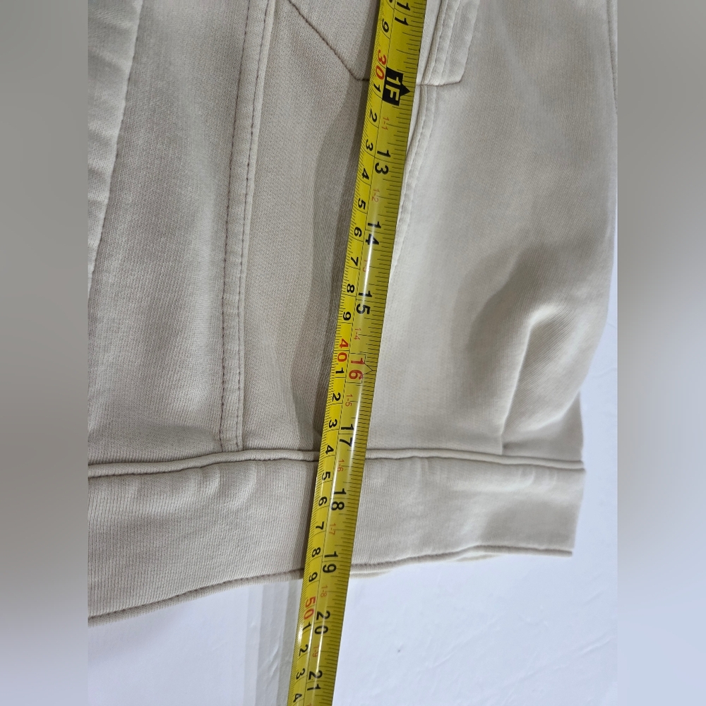 Free People Dreamers Cropped Knit Jacket with Two Breast Pockets Sz.M - Picture 9 of 15